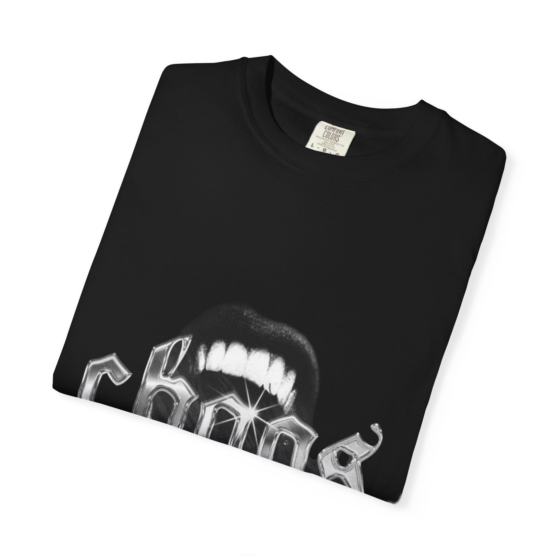 Folded DarkThoughts ‘Chaos’ black graphic t-shirt featuring gothic mouth and sharp teeth artwork — premium grunge alternative streetwear.